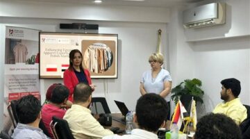 “الهيئة التصديرية للملابس” تنظم ورشة عمل لاستكشاف فرص التصدير إلى السوق البولندية