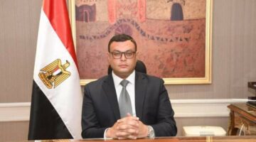 وزير الإسكان يراقب مشاريع البنية التحتية والطرق ومبادرة “ديارنا” السكنية في مدينة العاشر من رمضان