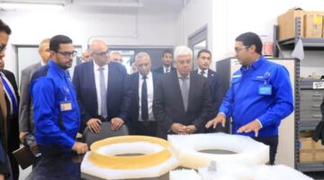 وزير التعليم ومحافظ القليوبية يقومان بزيارة مركز البحث والتطوير بمجموعة “العربي” في بنها