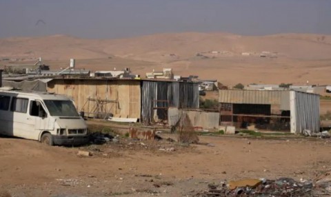 عمر عاصي روان إغبارية أميرة عرّاف: قوة التحمل في قرية السرّة بالنقب: هل تمثل نموذجًا للاكتفاء الذاتي في الطاقة؟ عمر عاصي روان إغبارية أميرة عرّاف: قوة التحمل في قرية السرّة بالنقب: هل تمثل نموذجًا للاكتفاء الذاتي في الطاقة؟