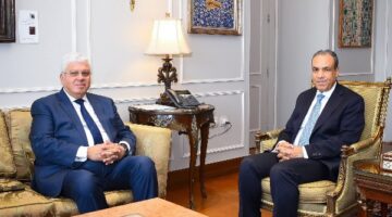 وزيرا الخارجية والتعليم العالي يستعرضان سبل تعزيز التعاون العالمي ودعم الطلاب المصريين في الخارج