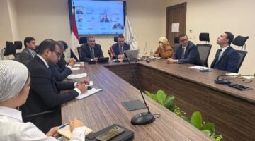 رئيس جهاز التمثيل التجاري يجتمع مع رؤساء المكاتب التجارية في الدول العربية للتنسيق.