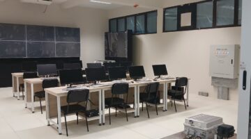 انطلاق المرحلة التجريبية لنظام التحكم الذكي في إشارات السكك الحديدية