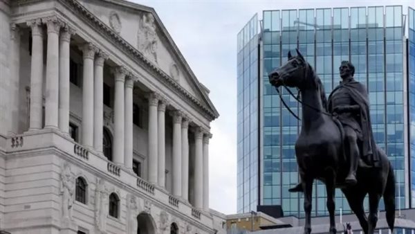 تباطؤ التضخم في بريطانيا إلى 3.4% يضع بنك إنجلترا في موقف صعب بشأن خفض أسعار الفائدة تباطؤ التضخم في بريطانيا إلى 3.4% يضع بنك إنجلترا في موقف صعب بشأن خفض أسعار الفائدة