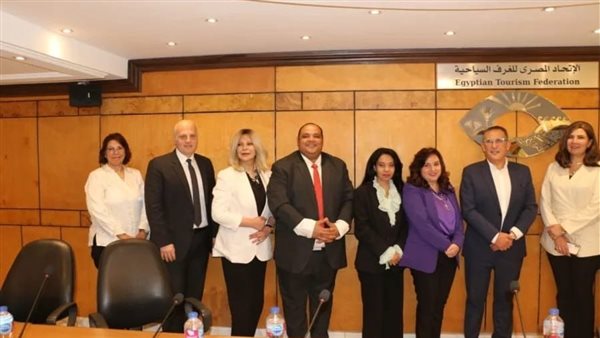 توقيع اتفاقية تعاون بين اتحاد الغرف السياحية وقطاع سياحة وفنادق حلوان توقيع اتفاقية تعاون بين اتحاد الغرف السياحية وقطاع سياحة وفنادق حلوان