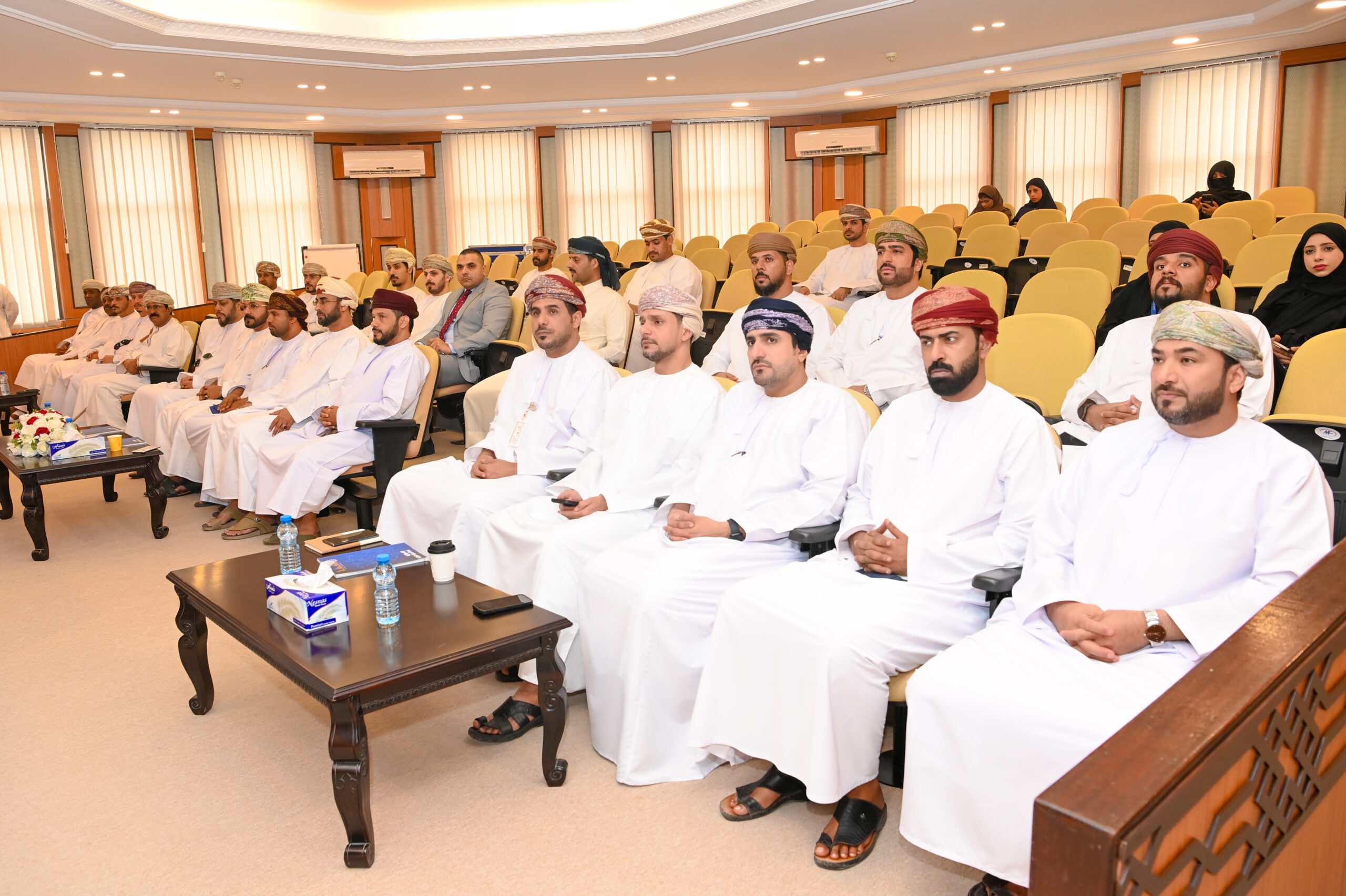تعريف بالبرنامج التحفيزي وقطاع الشركات الناشئة في محافظة ظفار تعريف بالبرنامج التحفيزي وقطاع الشركات الناشئة في محافظة ظفار