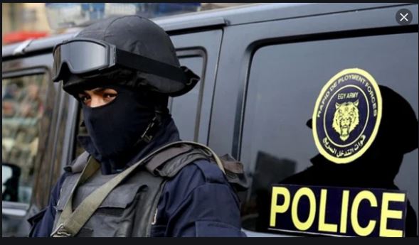 مصادرة 7 أطنان من الدقيق قبل طرحها في السوق السوداء مصادرة 7 أطنان من الدقيق قبل طرحها في السوق السوداء