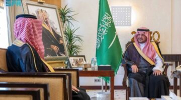 نائب أمير القصيم يلتقي مدير فرع هيئة التراث ويستعرض أهم المواقع التراثية والآثارية في المنطقة