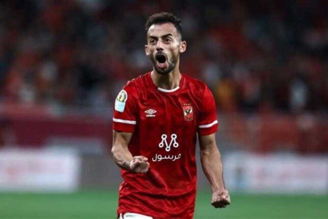 شوبير يكشف عن مساعي الزمالك للظفر بـ«إكسات» الأهلي.. 3 لاعبين ومشكلتان. شوبير يكشف عن مساعي الزمالك للظفر بـ«إكسات» الأهلي.. 3 لاعبين ومشكلتان.