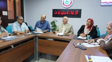 مدير الصحة في القليوبية يتناول سبل تقليص وفيات الأمهات أثناء الحمل