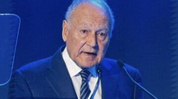 أبو الغيط يتلقى رسالة من رئيس الوزراء ووزير الخارجية الفلسطيني