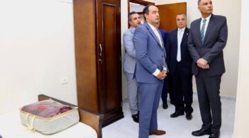 محافظ أسوان ومدير صندوق مكافحة الإدمان يزوران مركز العزيمة لعلاج وتأهيل المدمنين