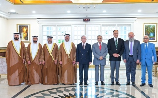 حكومة الإمارات وباكستان تتعاون لإطلاق شراكة استراتيجية لتحديث الإدارة الحكومية.