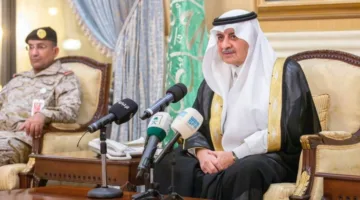 أمير تبوك خلال احتفاءه بالمشاركين في مناسك الحج: إن تفانيكم في خدمة ضيوف الرحمن مصدر فخر واعتزاز للجميع