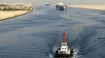 أسامة ربيع: استئناف تدريجي لحركة سفن الحاويات الكبيرة في قناة السويس