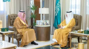 أمير المنطقة الشرقية يلتقي محافظ هيئة الزكاة والضرائب والجمارك