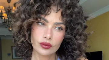 صبا مبارك تتألق في مسلسل “220 يوم”: قصة عشق تواجه تحديات الحياة الصعبة