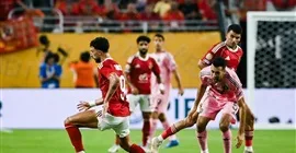 عاجل: إضافة مدافع جديد إلى تشكيل الأهلي لمواجهة بالميراس البرازيلية