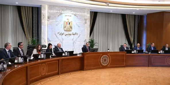 رئيس الوزراء: نواصل تأمين متطلبات البلاد من المواد والغاز على الرغم من زيادة التوترات الإقليمية. رئيس الوزراء: نواصل تأمين متطلبات البلاد من المواد والغاز على الرغم من زيادة التوترات الإقليمية.