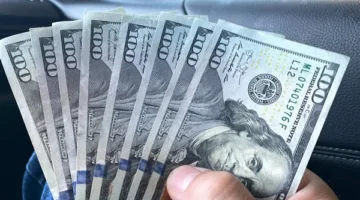 الدولار يصل لأعلى قيمة شراء في بنك أبوظبي الإسلامي