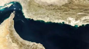 إيران وإسرائيل تتهمان بعضهما البعض بتهديد سلامة الشحن البحري