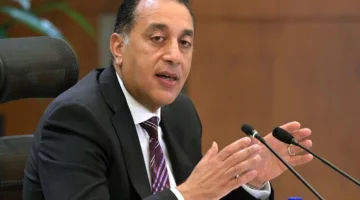 رئيس الوزراء: المصانع تعمل بأقصى طاقتها ولا سبب لزيادة الأسعار