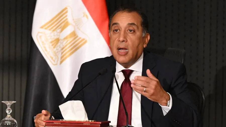 رئيس الوزراء: غداً.. اجتماع اللجنة العليا لمراقبة الأسواق ورصد الأسعار رئيس الوزراء: غداً.. اجتماع اللجنة العليا لمراقبة الأسواق ورصد الأسعار