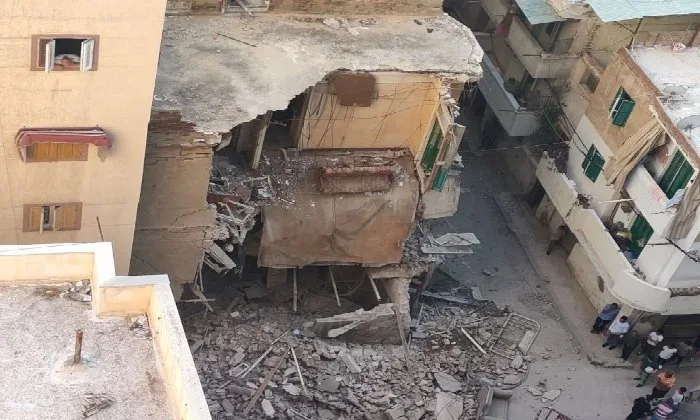 دون تسجيل إصابات.. انهيار مبنى مهجور في منطقة باكوس شرق الإسكندرية دون تسجيل إصابات.. انهيار مبنى مهجور في منطقة باكوس شرق الإسكندرية