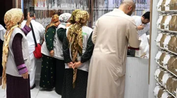 المدينة المنورة تودع زوار بيت الله بعد أدائهم للصلاة في المسجد النبوي