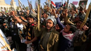 مجلس القيادة اليمني ينبه من تداعيات تدخل الحوثيين في النزاع بين إسرائيل وإيران