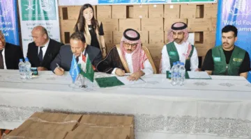 سلَمان للإغاثة يوزع 161 طنًا من التمور على برنامج الأغذية في طاجيكستان
