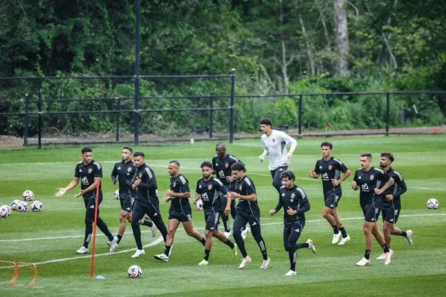 الأهلي يختتم تحضيراته لمواجهة بالميراس البرازيلي غدًا في مونديال الأندية الأهلي يختتم تحضيراته لمواجهة بالميراس البرازيلي غدًا في مونديال الأندية
