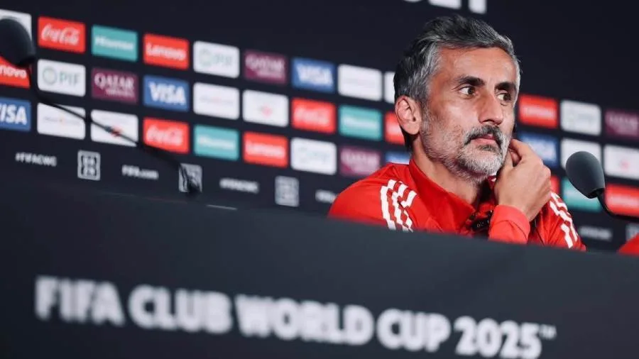 عاجل.. مدرب الأهلي: بالميراس فريق قوي وسنستعيد تجربتنا مع ميسي عاجل.. مدرب الأهلي: بالميراس فريق قوي وسنستعيد تجربتنا مع ميسي