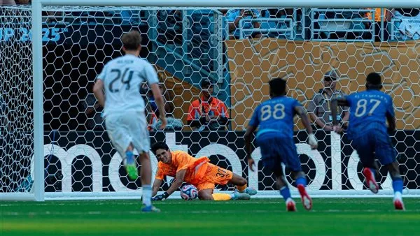 ملخص اليوم الرابع من كأس العالم للأندية ملخص اليوم الرابع من كأس العالم للأندية