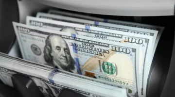 زيادة ملحوظة في سعر الدولار .. ارتفاع في أسعار الذهب .. مستثمرون أجانب يضخون 12 مليار جنيه في أذون الخزانة المصرية