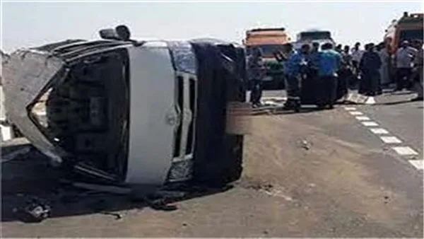 إصابة 15 فردًا جراء انقلاب ميكروباص على طريق القصير – قفط إصابة 15 فردًا جراء انقلاب ميكروباص على طريق القصير – قفط