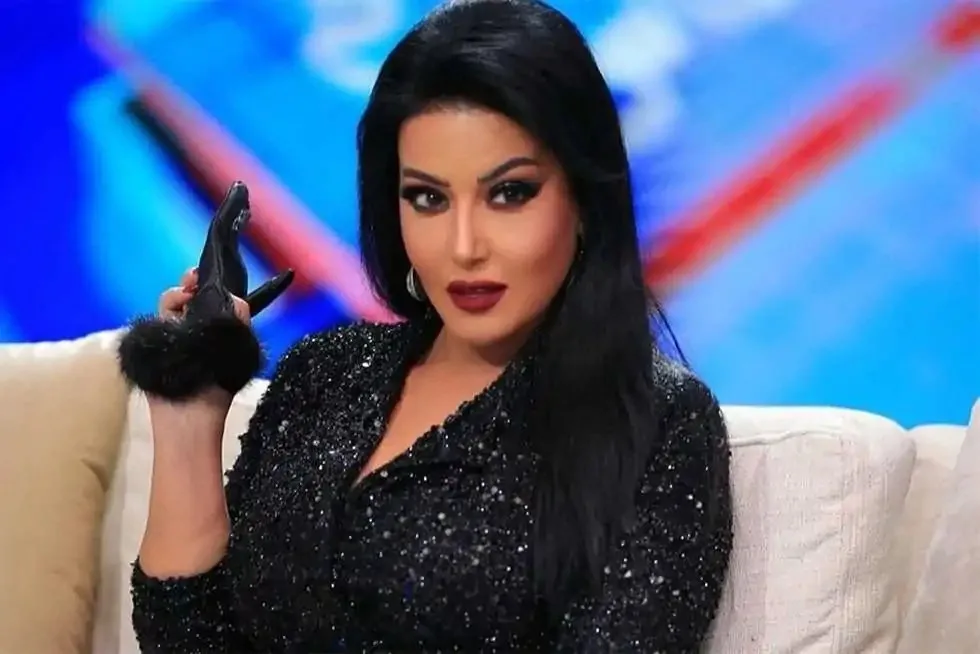 سمية الخشاب توضح حقيقة زواجها وترد على الانتقادات: “أعيش حياة ملوكية ولا أتطلع للشهرة” سمية الخشاب توضح حقيقة زواجها وترد على الانتقادات: “أعيش حياة ملوكية ولا أتطلع للشهرة”