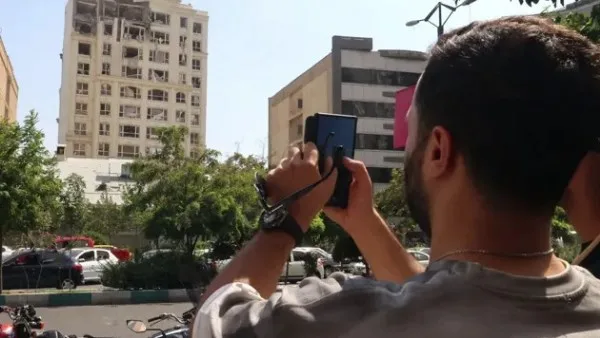 إيران تكشف عن اعتقال 18 عنصرًا من الموساد وتفكيك شبكات تجسس إسرائيلية إيران تكشف عن اعتقال 18 عنصرًا من الموساد وتفكيك شبكات تجسس إسرائيلية