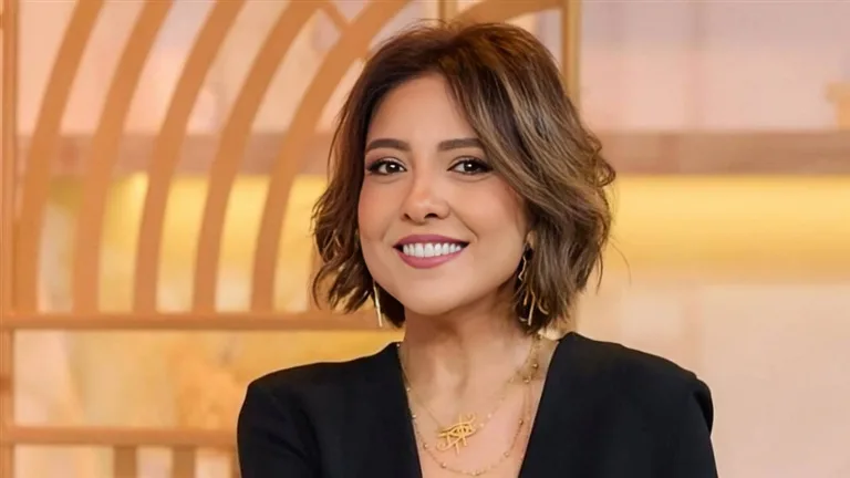 بعد تهنئة مي كساب.. هل سيتبعا هدى المفتي وأحمد مالك بخطوبة قريبة؟ بعد تهنئة مي كساب.. هل سيتبعا هدى المفتي وأحمد مالك بخطوبة قريبة؟