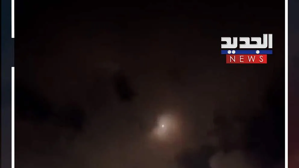 لحظة انطلاق الصواريخ الإيرانية نحو تل أبيب (فيديو) لحظة انطلاق الصواريخ الإيرانية نحو تل أبيب (فيديو)