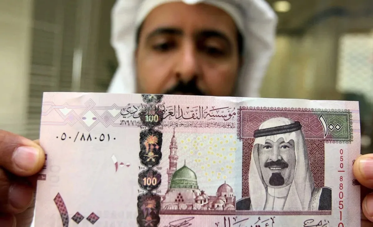 تفاوت سعر الريال السعودي مقابل الجنيه المصري اليوم في ظل تقلبات السوق العالمية تفاوت سعر الريال السعودي مقابل الجنيه المصري اليوم في ظل تقلبات السوق العالمية
