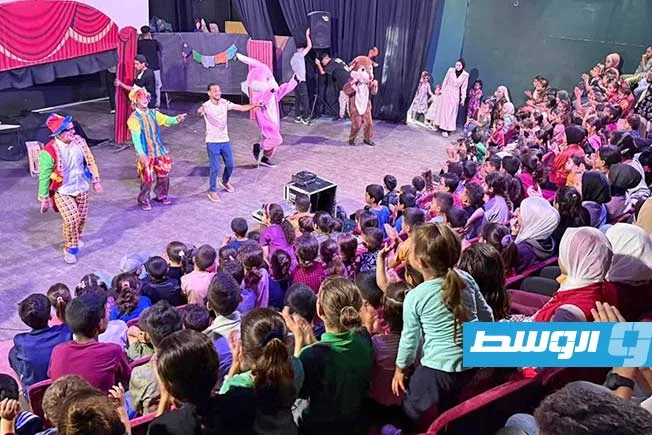 سينما الشارع: مبادرة فنية تستخدم الدراما لعلاج النفس في غزة سينما الشارع: مبادرة فنية تستخدم الدراما لعلاج النفس في غزة
