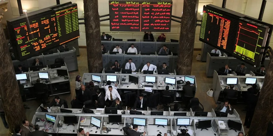 مؤشر السوق الرئيسي ينخفض بنسبة 1.9% ومؤشر السبعين يتراجع بأكثر من 2%