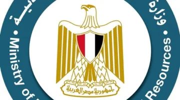 وزارة البترول: سقوط حفار بحري قديم في رأس غارب بخليج السويس.