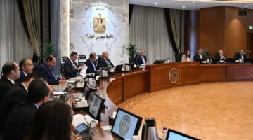 رئيس الوزراء يقود اجتماع اللجنة العليا للرقابة على الأسواق وتحديد أسعار السلع
