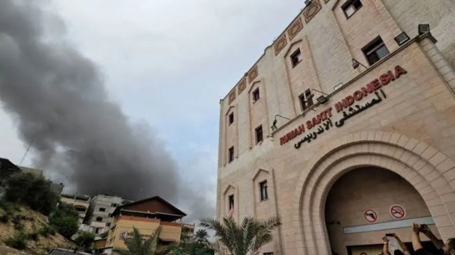 وزير الصحة الإسرائيلي: استهداف المستشفيات يعد جريمة حرب وزير الصحة الإسرائيلي: استهداف المستشفيات يعد جريمة حرب