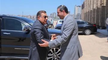 محافظا دمياط والدقهلية يبحثان مسألة تعديل الحدود الإدارية بين المحافظتين
