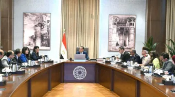 رئيس الوزراء يتابع تطورات تمويل مشاريع المبادرة الرئاسية “حياة كريمة”