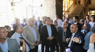 وزير الثقافة ومحافظ القليوبية يزوران مشروع تطوير قصر ثقافة بنها ويراقبان أنشطة قصر ثقافة الطفل