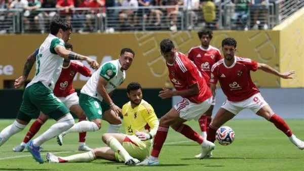 الأهلي يسعى للنجاة وبورتو يلاحق الفرصة الأخيرة
